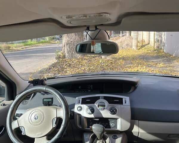 Сірий Рено Сценік, об'ємом двигуна 2 л та пробігом 207 тис. км за 5300 $, фото 7 на Automoto.ua