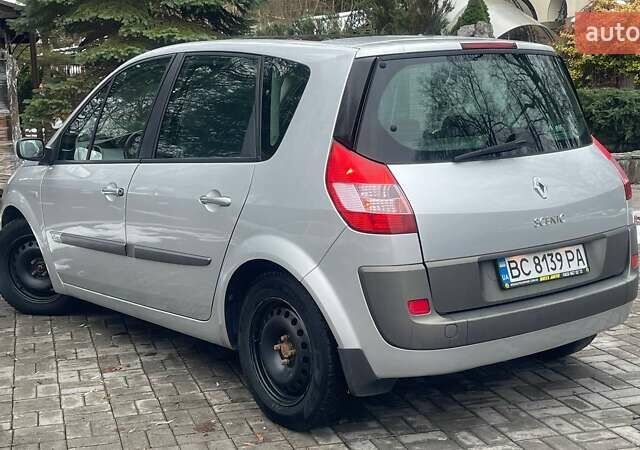Сірий Рено Сценік, об'ємом двигуна 2 л та пробігом 95 тис. км за 4450 $, фото 29 на Automoto.ua