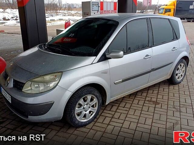 Серый Рено Сценик, объемом двигателя 1.6 л и пробегом 220 тыс. км за 4600 $, фото 2 на Automoto.ua