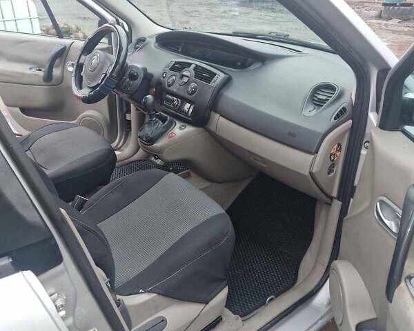 Сірий Рено Сценік, об'ємом двигуна 1.87 л та пробігом 330 тис. км за 4200 $, фото 10 на Automoto.ua