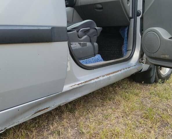 Серый Рено Сценик, объемом двигателя 1.6 л и пробегом 180 тыс. км за 3500 $, фото 16 на Automoto.ua