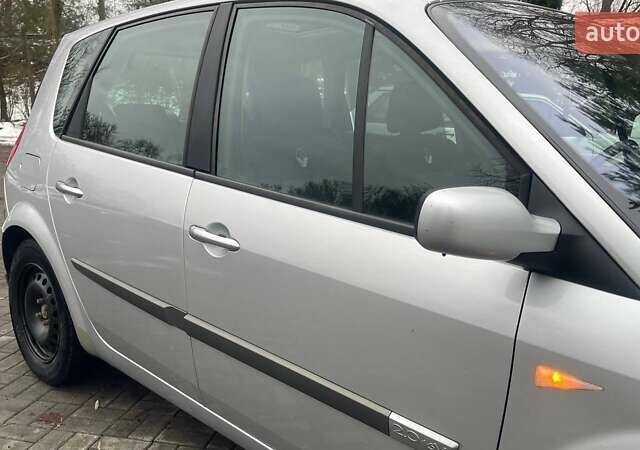 Сірий Рено Сценік, об'ємом двигуна 2 л та пробігом 95 тис. км за 4450 $, фото 46 на Automoto.ua