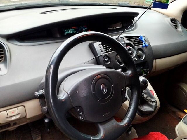 Сірий Рено Сценік, об'ємом двигуна 2 л та пробігом 323 тис. км за 4999 $, фото 7 на Automoto.ua