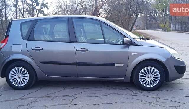 Серый Рено Сценик, объемом двигателя 1.5 л и пробегом 280 тыс. км за 3500 $, фото 31 на Automoto.ua