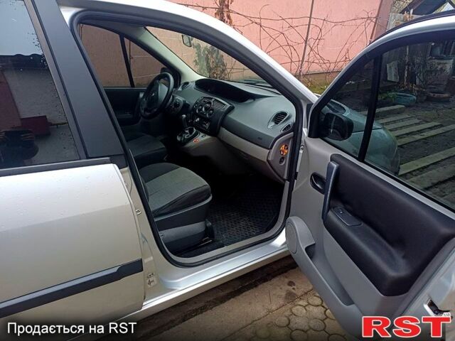 Серый Рено Сценик, объемом двигателя 1.6 л и пробегом 305 тыс. км за 4300 $, фото 6 на Automoto.ua