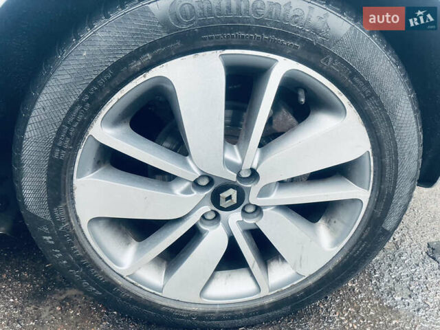 Серый Рено Сценик, объемом двигателя 2 л и пробегом 153 тыс. км за 5150 $, фото 12 на Automoto.ua