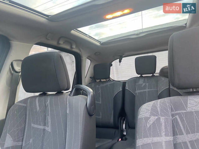 Серый Рено Сценик, объемом двигателя 1.6 л и пробегом 279 тыс. км за 5250 $, фото 9 на Automoto.ua