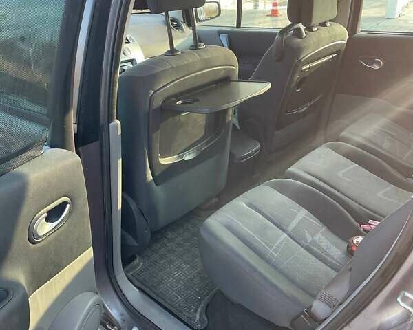 Серый Рено Сценик, объемом двигателя 1.6 л и пробегом 278 тыс. км за 4500 $, фото 41 на Automoto.ua