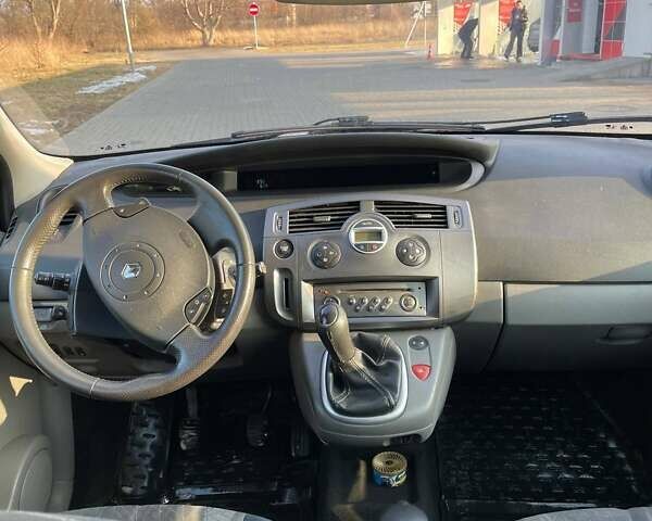 Серый Рено Сценик, объемом двигателя 1.6 л и пробегом 278 тыс. км за 4300 $, фото 40 на Automoto.ua