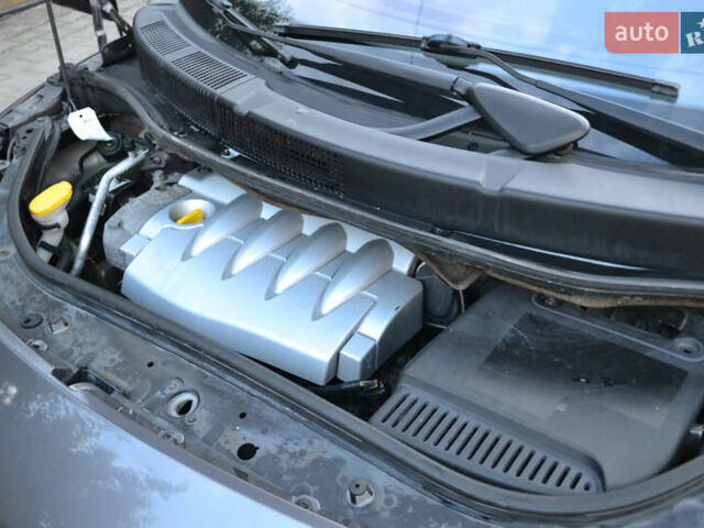 Сірий Рено Сценік, об'ємом двигуна 1.6 л та пробігом 173 тис. км за 4500 $, фото 19 на Automoto.ua