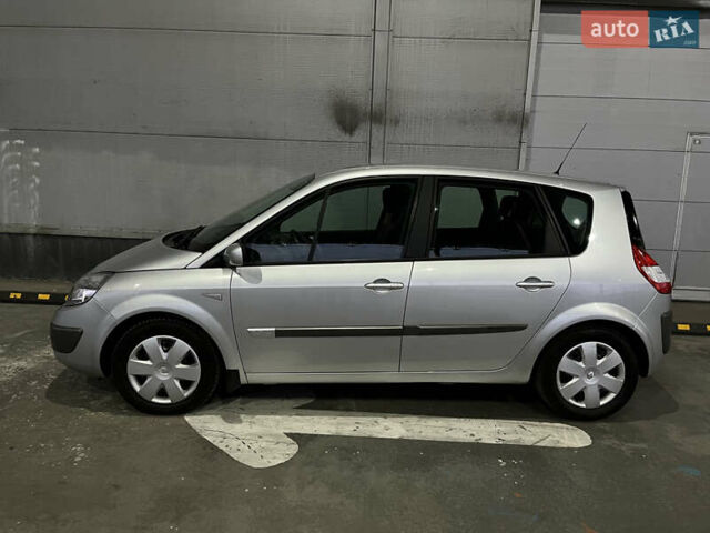 Серый Рено Сценик, объемом двигателя 2 л и пробегом 167 тыс. км за 5888 $, фото 12 на Automoto.ua