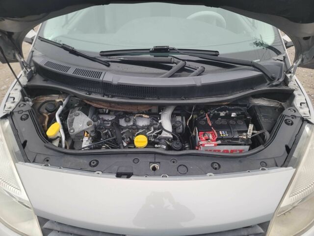 Серый Рено Сценик, объемом двигателя 1.9 л и пробегом 200 тыс. км за 4700 $, фото 14 на Automoto.ua