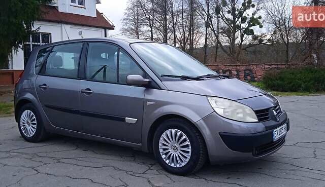 Серый Рено Сценик, объемом двигателя 1.5 л и пробегом 280 тыс. км за 3500 $, фото 2 на Automoto.ua