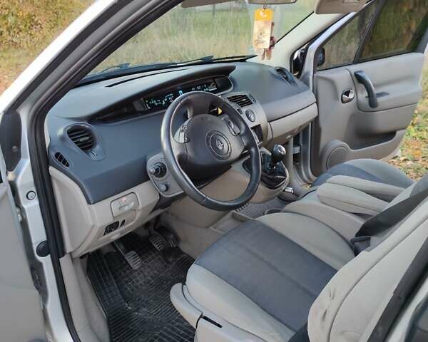 Сірий Рено Сценік, об'ємом двигуна 2 л та пробігом 172 тис. км за 5000 $, фото 12 на Automoto.ua