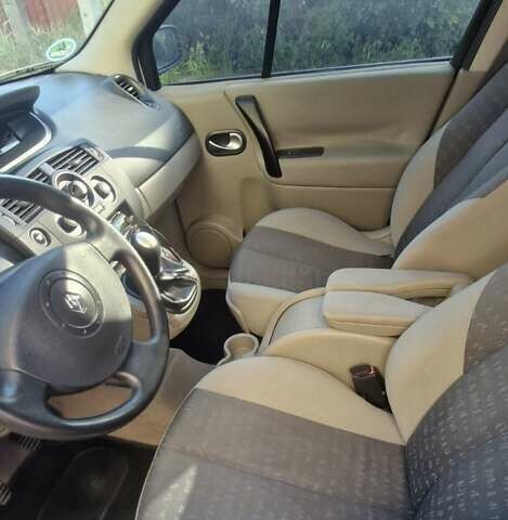 Серый Рено Сценик, объемом двигателя 1.6 л и пробегом 192 тыс. км за 4700 $, фото 20 на Automoto.ua