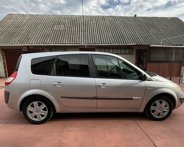 Сірий Рено Сценік, об'ємом двигуна 2 л та пробігом 246 тис. км за 4700 $, фото 3 на Automoto.ua