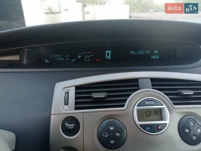 Сірий Рено Сценік, об'ємом двигуна 1.6 л та пробігом 220 тис. км за 5700 $, фото 7 на Automoto.ua