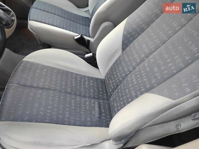 Серый Рено Сценик, объемом двигателя 1.6 л и пробегом 230 тыс. км за 5000 $, фото 16 на Automoto.ua