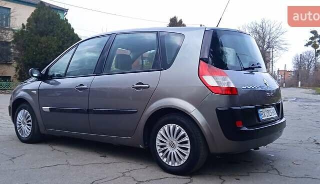 Серый Рено Сценик, объемом двигателя 1.5 л и пробегом 280 тыс. км за 3500 $, фото 36 на Automoto.ua