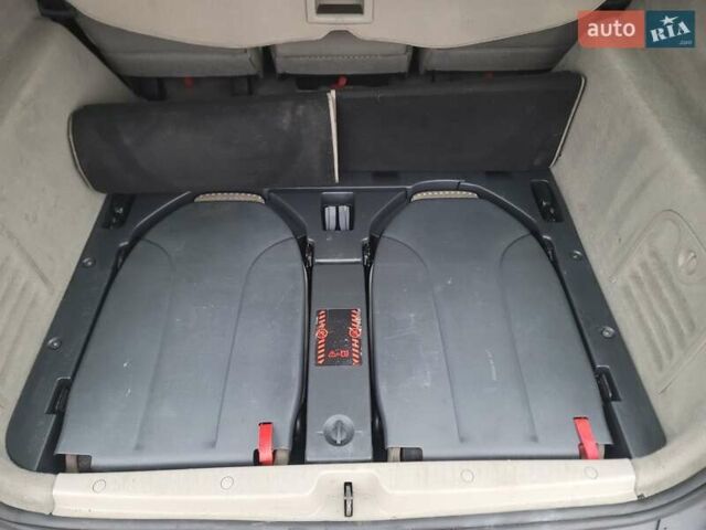 Серый Рено Сценик, объемом двигателя 1.9 л и пробегом 215 тыс. км за 4700 $, фото 16 на Automoto.ua