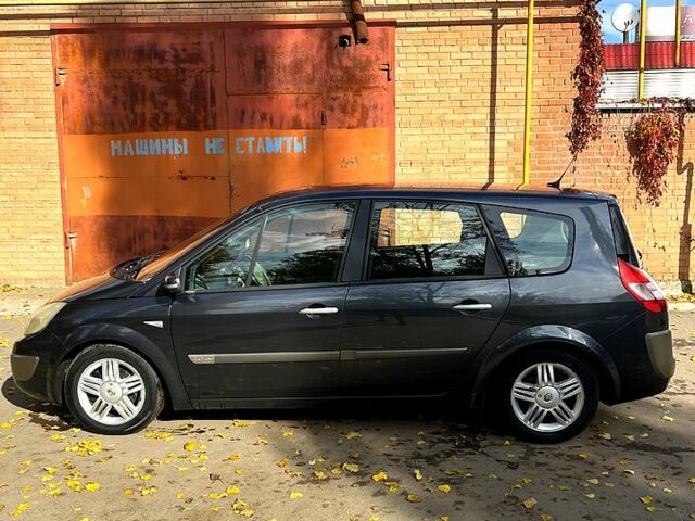 Серый Рено Сценик, объемом двигателя 2 л и пробегом 207 тыс. км за 5300 $, фото 2 на Automoto.ua