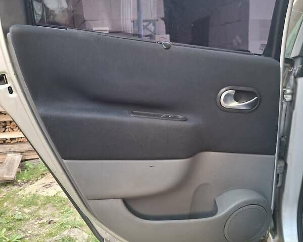 Серый Рено Сценик, объемом двигателя 1.87 л и пробегом 280 тыс. км за 5200 $, фото 6 на Automoto.ua