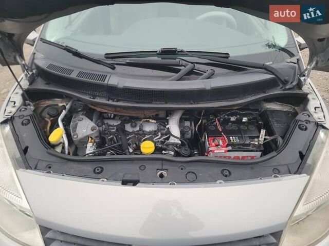 Серый Рено Сценик, объемом двигателя 1.9 л и пробегом 215 тыс. км за 4700 $, фото 20 на Automoto.ua