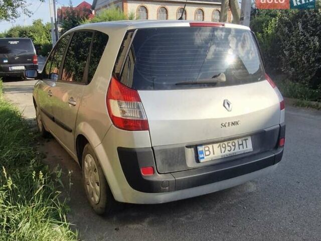 Серый Рено Сценик, объемом двигателя 1.6 л и пробегом 192 тыс. км за 4700 $, фото 7 на Automoto.ua