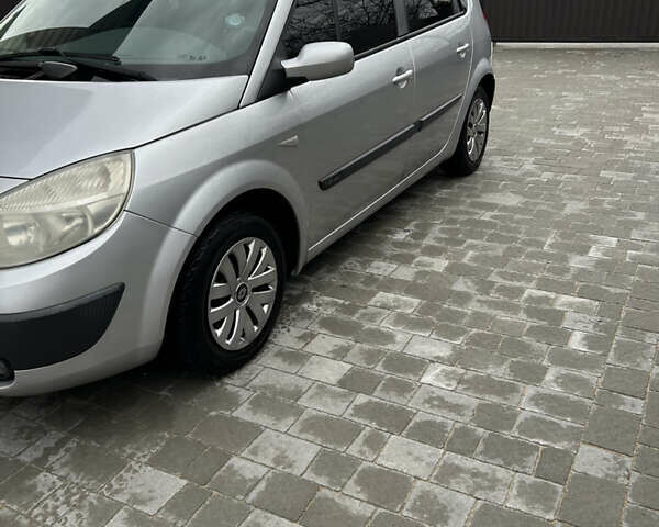 Сірий Рено Сценік, об'ємом двигуна 1.6 л та пробігом 300 тис. км за 3850 $, фото 6 на Automoto.ua