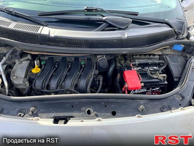 Сірий Рено Сценік, об'ємом двигуна 1.6 л та пробігом 189 тис. км за 4400 $, фото 9 на Automoto.ua