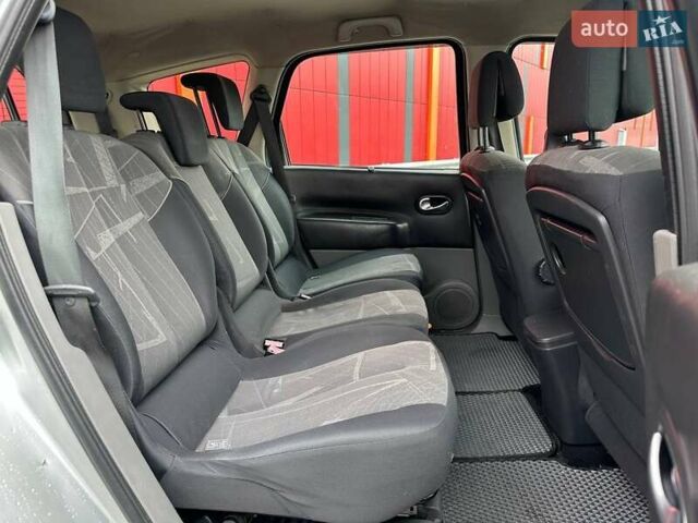 Серый Рено Сценик, объемом двигателя 1.46 л и пробегом 302 тыс. км за 4990 $, фото 9 на Automoto.ua