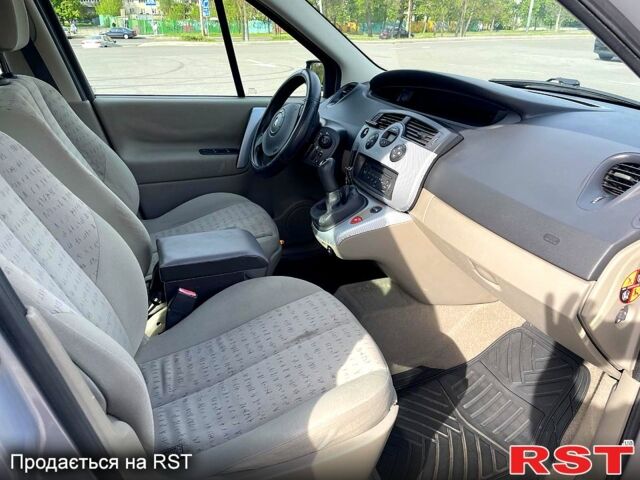 Сірий Рено Сценік, об'ємом двигуна 1.6 л та пробігом 189 тис. км за 4400 $, фото 8 на Automoto.ua