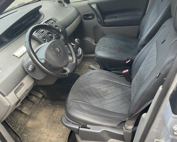 Сірий Рено Сценік, об'ємом двигуна 1.5 л та пробігом 227 тис. км за 5000 $, фото 5 на Automoto.ua