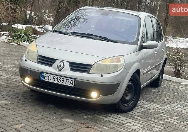 Сірий Рено Сценік, об'ємом двигуна 2 л та пробігом 95 тис. км за 4450 $, фото 17 на Automoto.ua