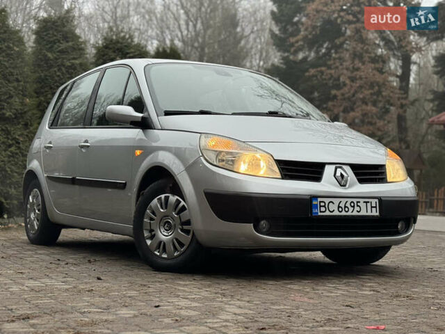 Серый Рено Сценик, объемом двигателя 1.6 л и пробегом 237 тыс. км за 4850 $, фото 5 на Automoto.ua