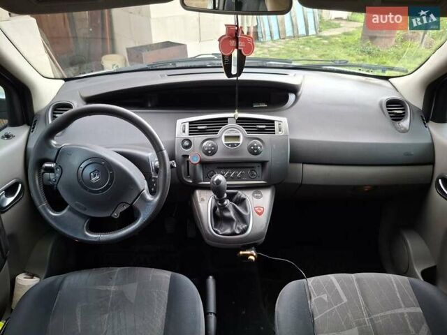 Серый Рено Сценик, объемом двигателя 1.87 л и пробегом 280 тыс. км за 5200 $, фото 7 на Automoto.ua