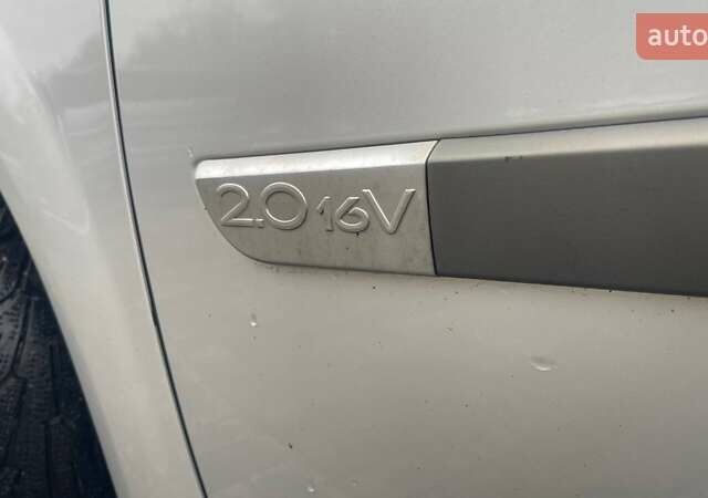 Сірий Рено Сценік, об'ємом двигуна 2 л та пробігом 95 тис. км за 4450 $, фото 27 на Automoto.ua