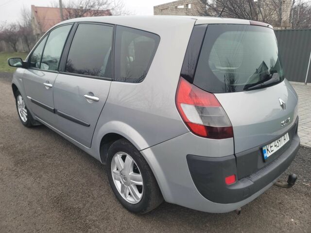 Серый Рено Сценик, объемом двигателя 1.9 л и пробегом 200 тыс. км за 4700 $, фото 4 на Automoto.ua