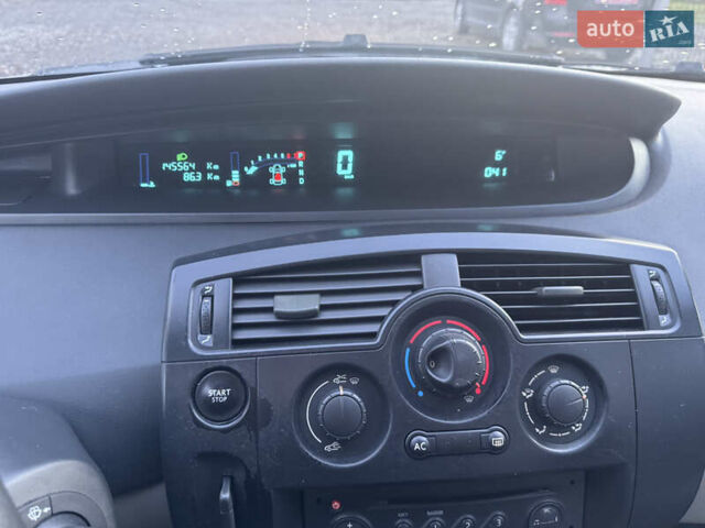 Серый Рено Сценик, объемом двигателя 1.6 л и пробегом 145 тыс. км за 5450 $, фото 14 на Automoto.ua