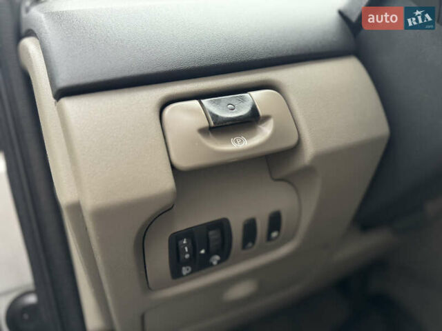 Серый Рено Сценик, объемом двигателя 1.6 л и пробегом 237 тыс. км за 4850 $, фото 26 на Automoto.ua