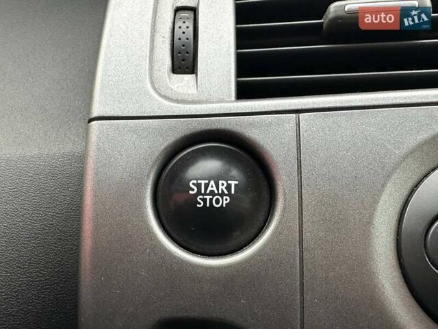 Серый Рено Сценик, объемом двигателя 1.46 л и пробегом 302 тыс. км за 4990 $, фото 20 на Automoto.ua