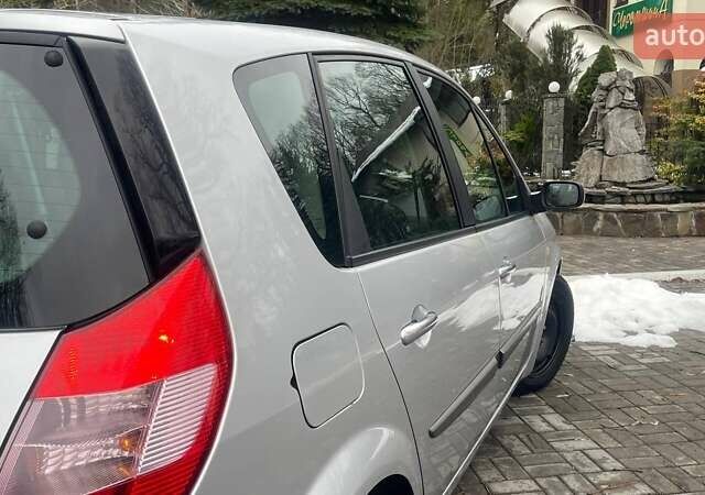 Сірий Рено Сценік, об'ємом двигуна 2 л та пробігом 95 тис. км за 4450 $, фото 43 на Automoto.ua