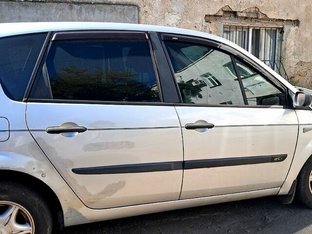 Серый Рено Сценик, объемом двигателя 1.5 л и пробегом 0 тыс. км за 1700 $, фото 2 на Automoto.ua