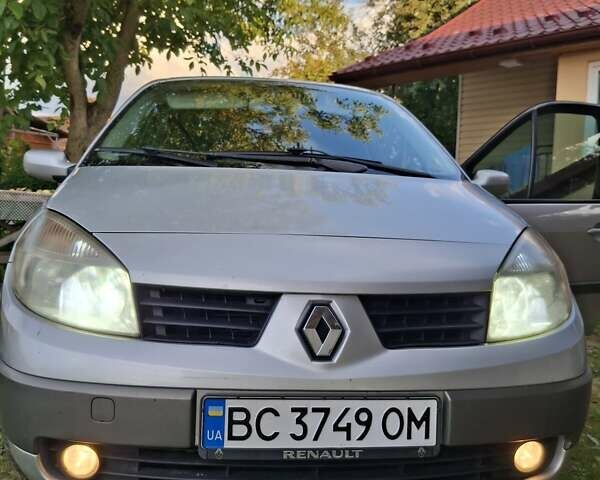 Серый Рено Сценик, объемом двигателя 1.87 л и пробегом 280 тыс. км за 5200 $, фото 4 на Automoto.ua