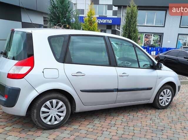 Серый Рено Сценик, объемом двигателя 1.6 л и пробегом 230 тыс. км за 4990 $, фото 8 на Automoto.ua