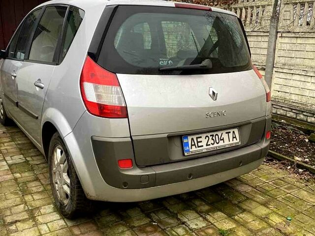 Серый Рено Сценик, объемом двигателя 1.6 л и пробегом 250 тыс. км за 4500 $, фото 2 на Automoto.ua