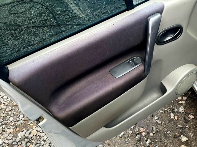 Сірий Рено Сценік, об'ємом двигуна 1.5 л та пробігом 227 тис. км за 5000 $, фото 6 на Automoto.ua