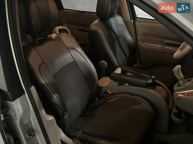 Серый Рено Сценик, объемом двигателя 1.5 л и пробегом 300 тыс. км за 3400 $, фото 22 на Automoto.ua