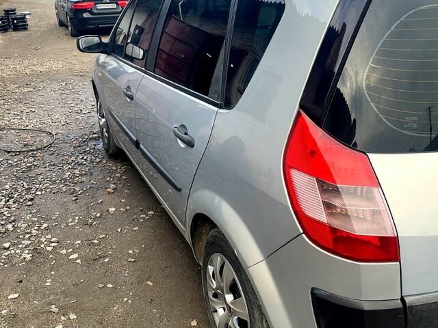 Сірий Рено Сценік, об'ємом двигуна 1.5 л та пробігом 227 тис. км за 5000 $, фото 3 на Automoto.ua