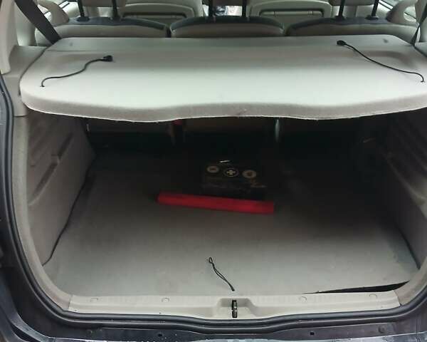 Серый Рено Сценик, объемом двигателя 1.6 л и пробегом 178 тыс. км за 4499 $, фото 54 на Automoto.ua